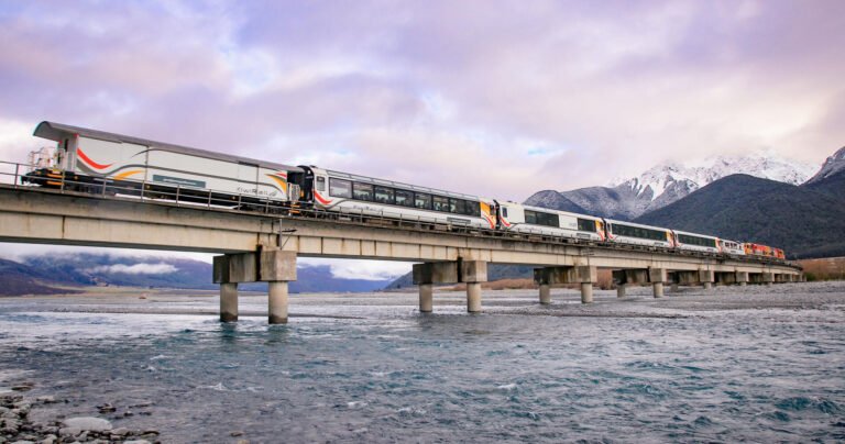 Best Train Journeys in New Zealand